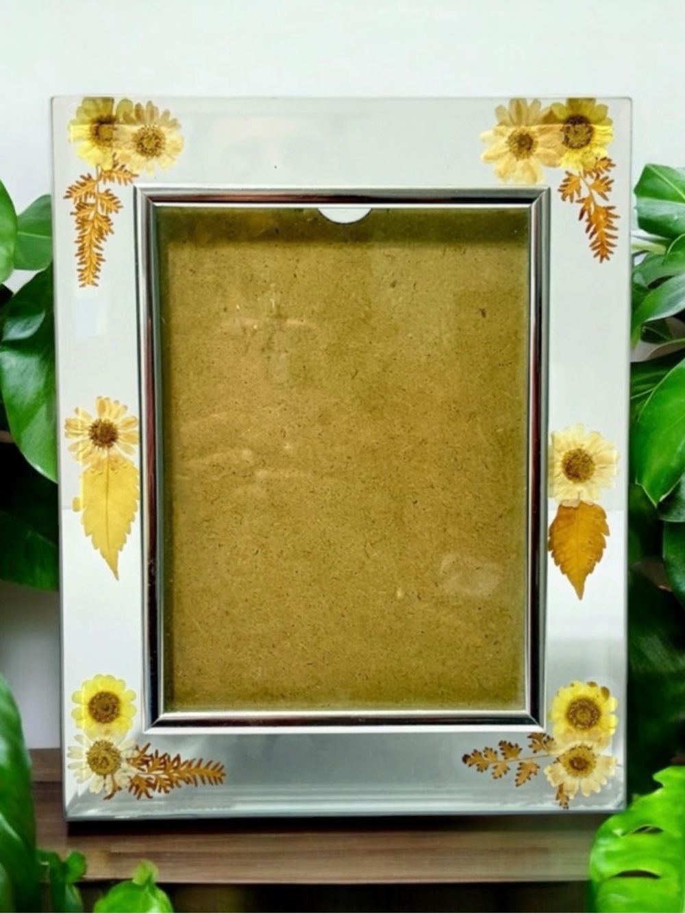 Pressed Flower Glass Photo Frame Yellow Daisy Fern Botanical 4x6 Tabletop Silver